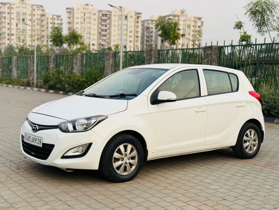 Hyundai i20 Sportz 1.2 MT