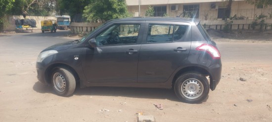 Maruti Suzuki Swift Lxi