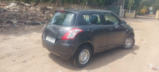 Maruti Suzuki Swift Lxi