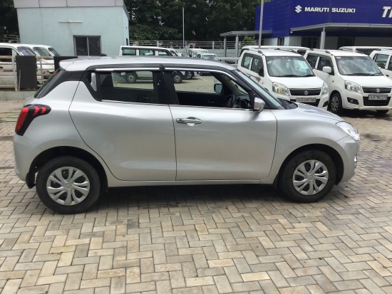 Maruti Suzuki Swift Vxi