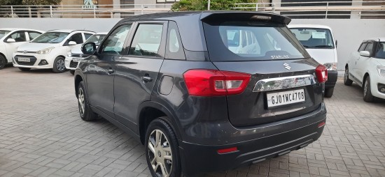 Maruti Suzuki VITARA BREZZA - LXI