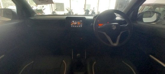 Maruti Suzuki Ignis Sigma 1.2 MT