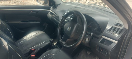 Maruti Suzuki Swift Lxi